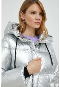 Weekend Max Mara kurtka puchowa damska kolor srebrny zimowa. Okazja: na co dzień. Kolor: srebrny. Materiał: puch. Sezon: zima. Styl: casual #3