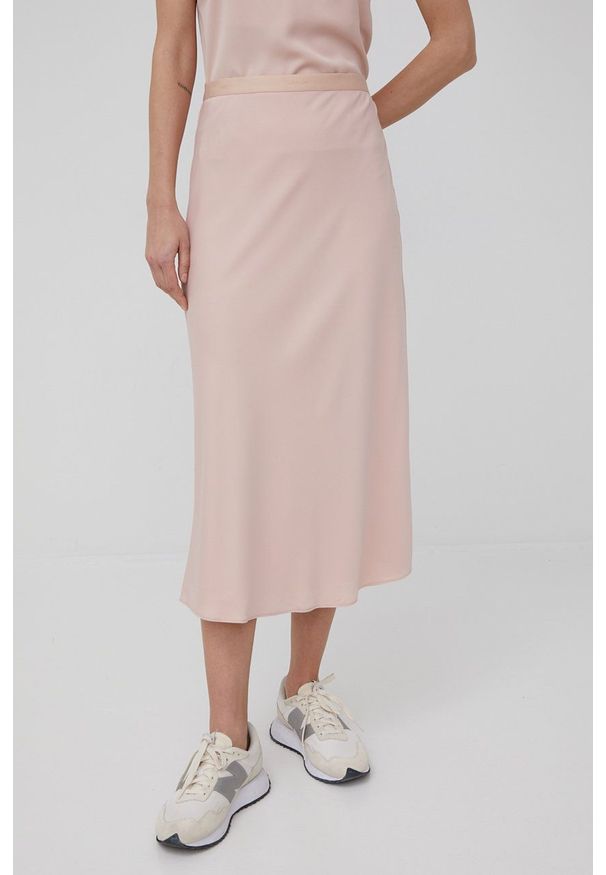 Calvin Klein spódnica kolor niebieski midi rozkloszowana. Kolor: różowy. Materiał: poliester, tkanina. Wzór: gładki