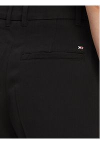 TOMMY HILFIGER - Tommy Hilfiger Spodnie materiałowe WW0WW46749 Czarny Relaxed Fit. Kolor: czarny. Materiał: wiskoza