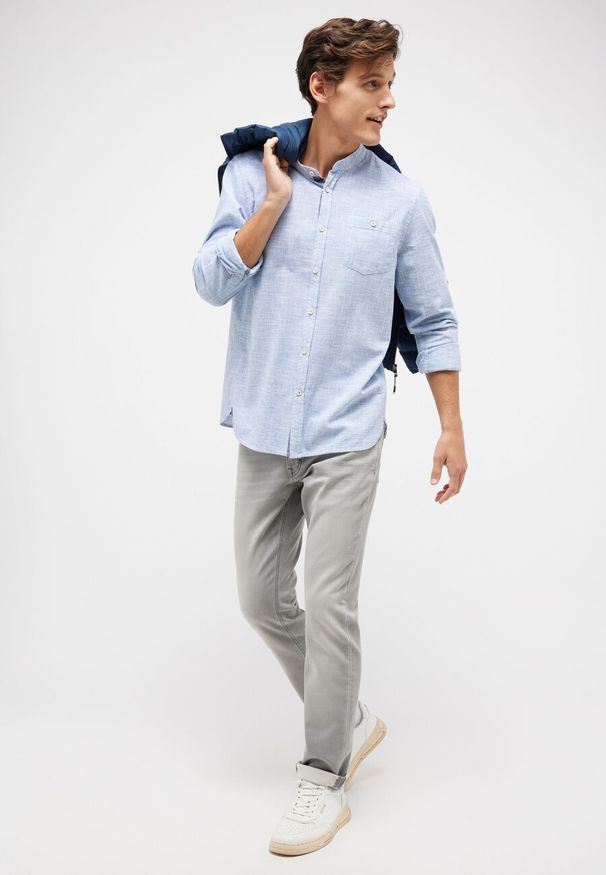 Mustang - Męska Koszula MUSTANG Yuma Faded Denim 1014769 5124. Materiał: denim