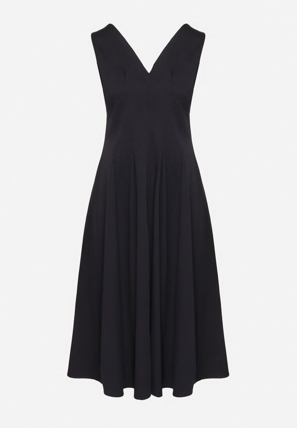 Born2be - Granatowa Sukienka o Rozkloszowanym Kroju z Dekoltem w Serek Alifia. Okazja: na spacer, na co dzień, na imprezę. Typ kołnierza: dekolt w serek. Kolor: niebieski. Długość rękawa: bez rękawów. Typ sukienki: rozkloszowane, proste. Styl: casual, klasyczny