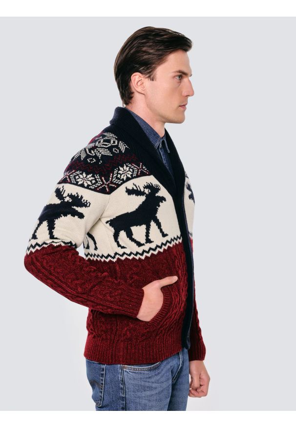 Big-Star - Kardigan męski ze wzorem skandynawskim bordowo-granatowy Lorenzo 000. Okazja: na spacer. Kolor: wielokolorowy. Materiał: dzianina, jeans. Wzór: gładki, ze splotem. Styl: klasyczny, sportowy