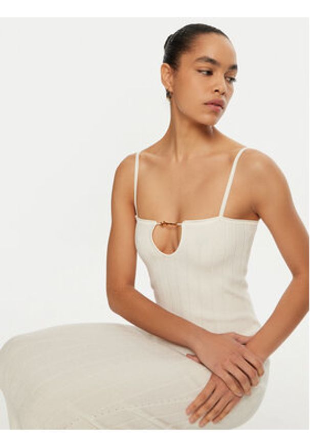 JACQUEMUS Sukienka dzianinowa 24E241KN358-2355 Biały Regular Fit. Kolor: biały. Materiał: wiskoza