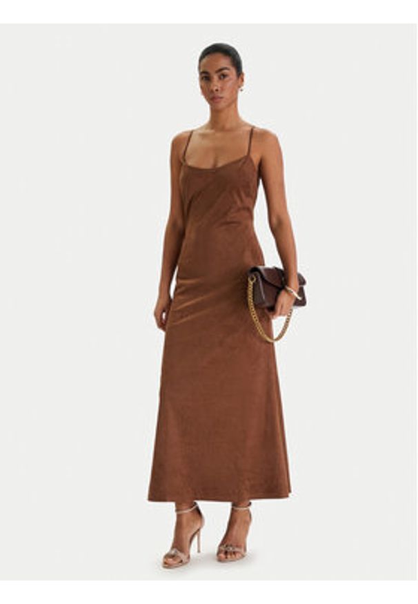 BARDOT - Bardot Sukienka z imitacji skóry Nadira 59194DB3 Brązowy Slim Fit. Kolor: brązowy. Materiał: skóra