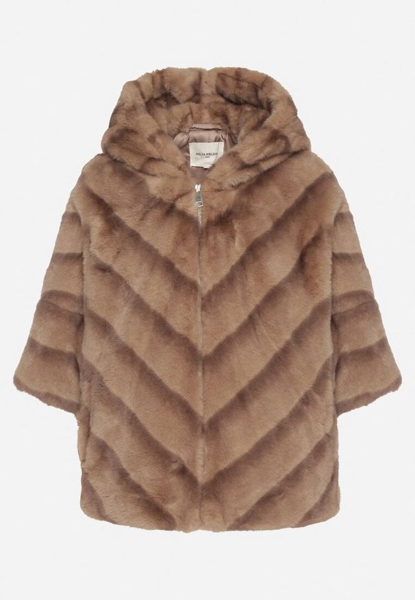 Born2be - Beżowa Kurtka Futerko Oversize z Kapturem i Rękawami 3/4 Idanne. Okazja: na co dzień. Typ kołnierza: kaptur. Kolor: beżowy. Materiał: futro. Styl: casual, klasyczny, elegancki