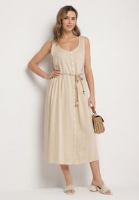 Born2be - Beżowa Wiskozowa Sukienka o Rozkloszowanym Kroju z Guzikami Natesana. Okazja: na spacer, na co dzień. Kolor: beżowy. Materiał: wiskoza. Typ sukienki: proste. Styl: casual #1