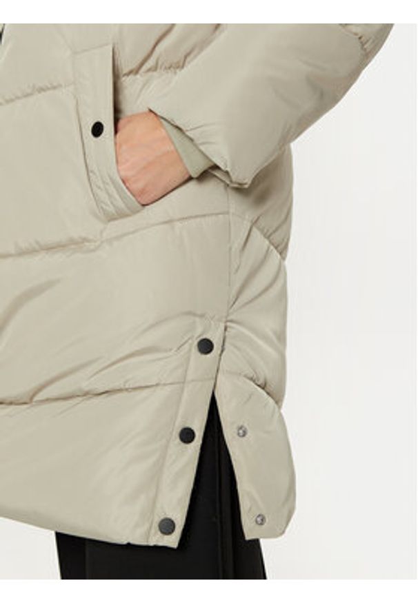 Vero Moda Płaszcz zimowy Halsey 10290436 Beżowy Regular Fit. Kolor: beżowy. Materiał: syntetyk. Sezon: zima