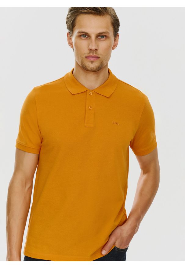 Pako Lorente - PAKO LORENTE – Gładki t-shirt polo w pomarańczowym kolorze. Okazja: na co dzień. Typ kołnierza: polo. Kolor: pomarańczowy. Materiał: bawełna. Wzór: gładki. Styl: casual