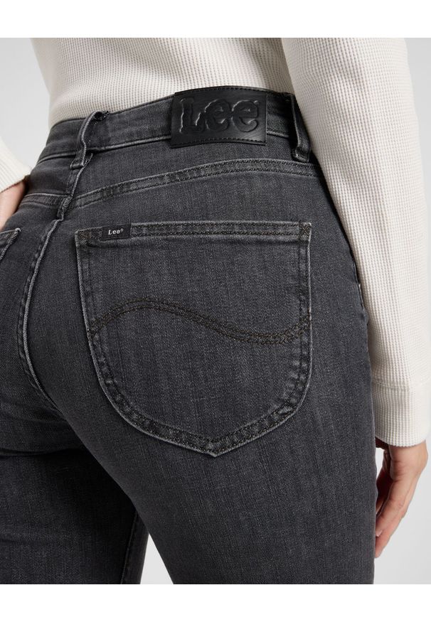 Lee - DAMSKIE SPODNIE LEE CAROL NEW SEASON 112370929