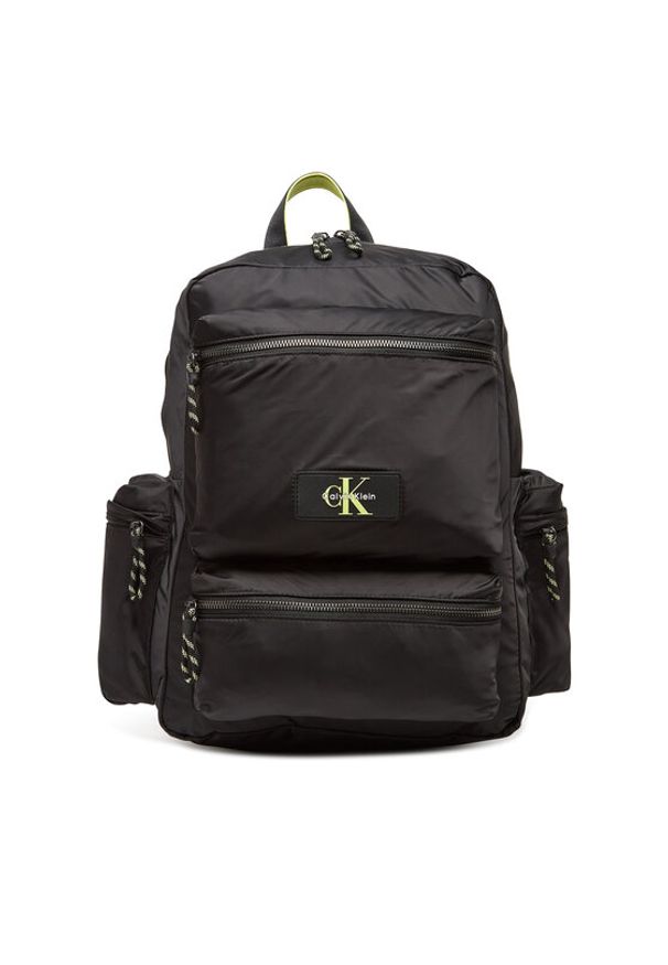 Calvin Klein Jeans Plecak Tech Utility Backpack LV04G3122G Czarny. Kolor: czarny. Materiał: materiał