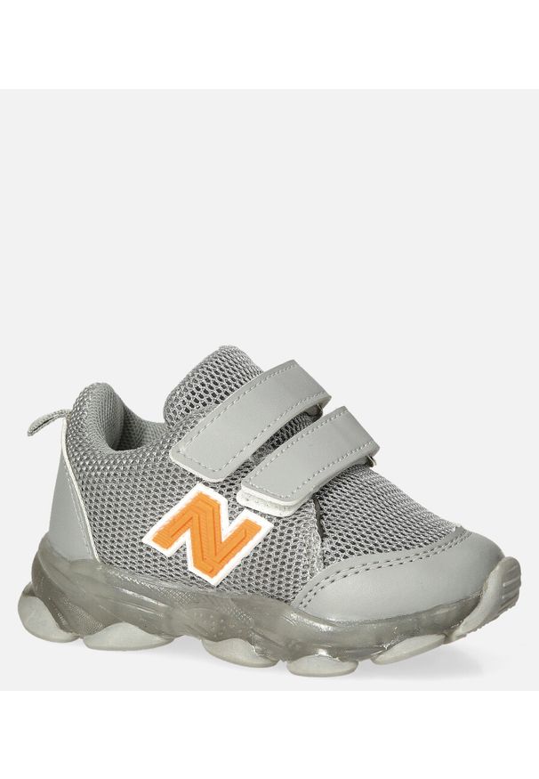 Casu - Szare buty sportowe na rzep casu 204/14m. Zapięcie: rzepy. Kolor: szary