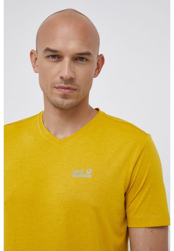 Jack Wolfskin - T-shirt. Okazja: na co dzień. Kolor: żółty. Materiał: włókno, dzianina, skóra, materiał. Wzór: gładki. Styl: casual