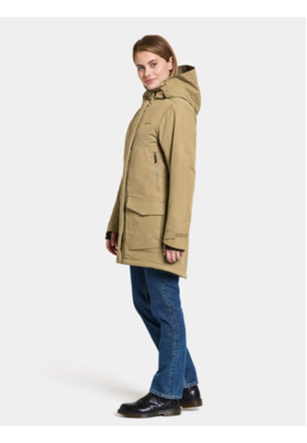 Didriksons Parka Frida Wns Parka 7 504815 Beżowy Regular Fit. Kolor: beżowy. Materiał: syntetyk