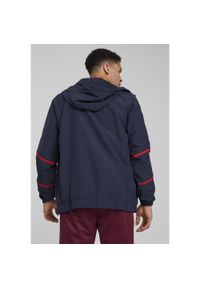 Puma - Męska kurtka przedmeczowa z tkaniny FC Red Bull Salzburg PUMA Club Navy Red Blue. Kolor: czerwony, wielokolorowy, niebieski. Materiał: tkanina