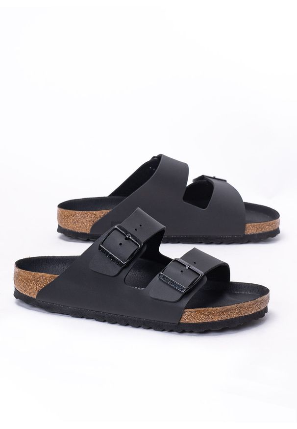 Birkenstock Arizona BF Klapki unisex czarne. Okazja: na co dzień. Kolor: czarny. Materiał: materiał. Wzór: paski. Styl: elegancki, casual, klasyczny