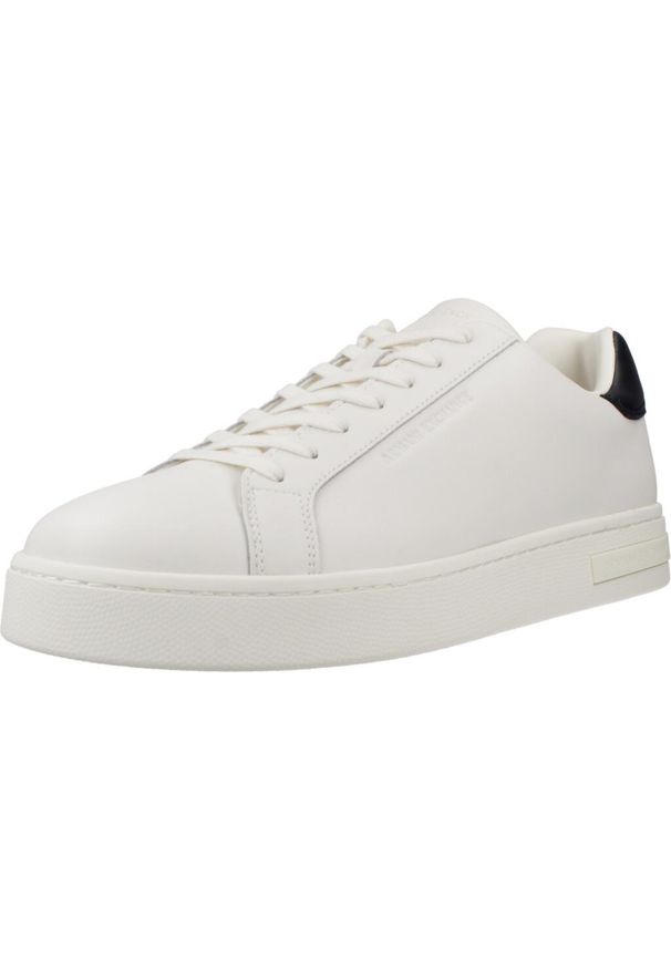 Armani Exchange - Kapcie ARMANI EXCHANGE XM000141 AF1191 Biały. Kolor: biały. Materiał: syntetyk, tkanina, skóra. Sport: turystyka piesza