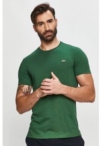 Lacoste - T-shirt TH2038 TH2038-166. Okazja: na co dzień. Kolor: zielony. Materiał: dzianina. Wzór: gładki, aplikacja. Styl: casual