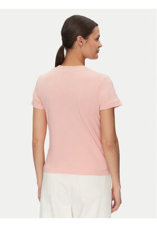 Guess T-Shirt V5GI02 K9RM1 Różowy Slim Fit. Kolor: różowy. Materiał: bawełna