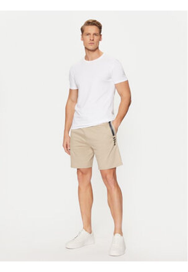 BOSS Szorty sportowe Authentic 50535837 Beżowy Regular Fit. Kolor: beżowy. Materiał: bawełna. Styl: sportowy