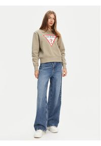 Guess Bluza W2YQ16 KBA11 Khaki Regular Fit. Kolor: brązowy. Materiał: bawełna