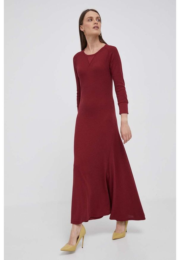 Polo Ralph Lauren sukienka bawełniana kolor bordowy maxi rozkloszowana. Typ kołnierza: polo. Kolor: czerwony. Materiał: bawełna. Długość rękawa: raglanowy rękaw. Typ sukienki: rozkloszowane. Styl: klasyczny. Długość: maxi