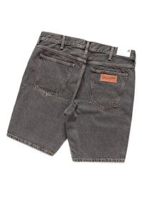 Wrangler - SPODENKI MĘSKIE WRANGLER 5 POCKET SHORT DESERT BLACK W14CRJ26N. Materiał: jeans