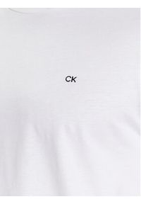 Calvin Klein T-Shirt Smooth K10K110589 Biały Regular Fit. Kolor: biały. Materiał: bawełna