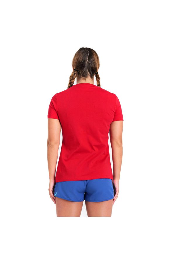 Koszulka damska Arena Team T-Shirt Panel. Kolor: czerwony. Materiał: bawełna. Sport: fitness