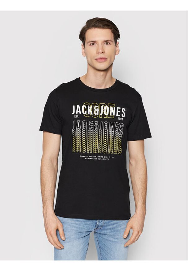 Jack & Jones - Jack&Jones T-Shirt Cyber 12200225 Czarny Regular Fit. Kolor: czarny. Materiał: bawełna
