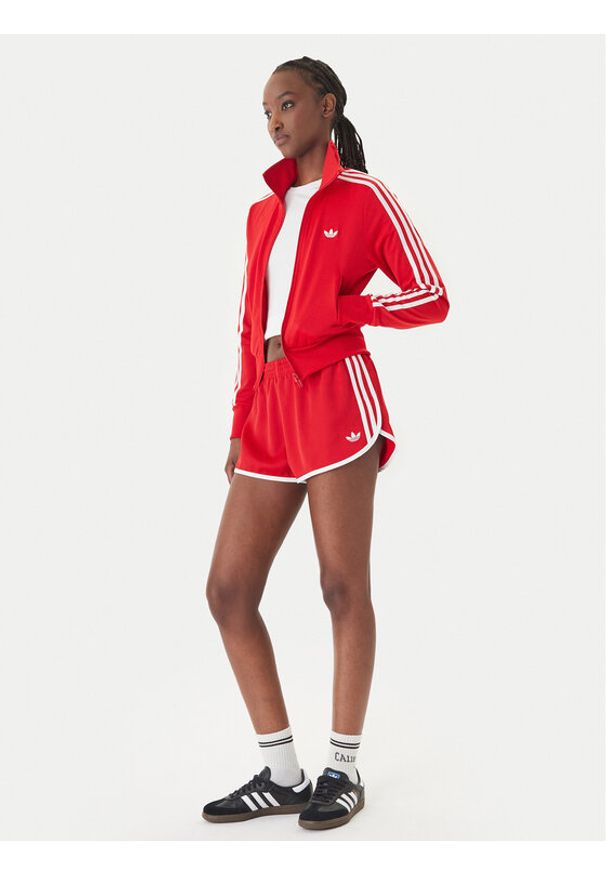 Adidas - adidas Szorty sportowe 3-Stripes Sprinter KD3716 Czerwony Regular Fit. Kolor: czerwony. Materiał: syntetyk
