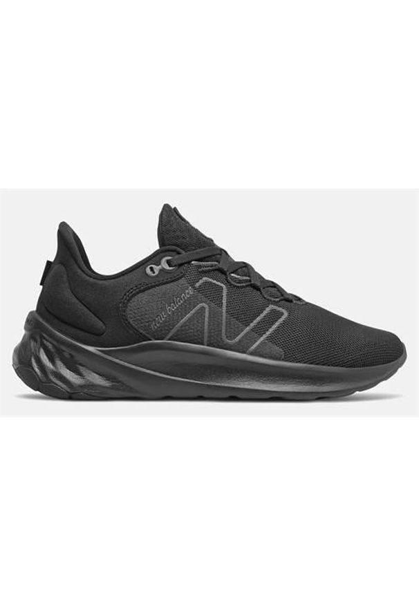 Buty do biegania damskie New Balance Fresh Foam Roav V2. Kolor: wielokolorowy. Materiał: materiał, syntetyk. Szerokość cholewki: normalna