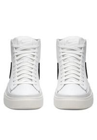 Nike Sneakersy DX5800-100-M Biały. Kolor: biały. Materiał: skóra