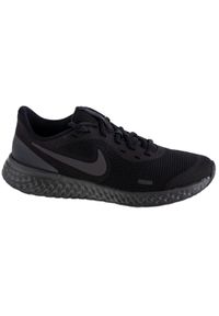 Nike Revolution 5 GS BQ5671-001. Kolor: czarny. Szerokość cholewki: normalna. Model: Nike Revolution #1