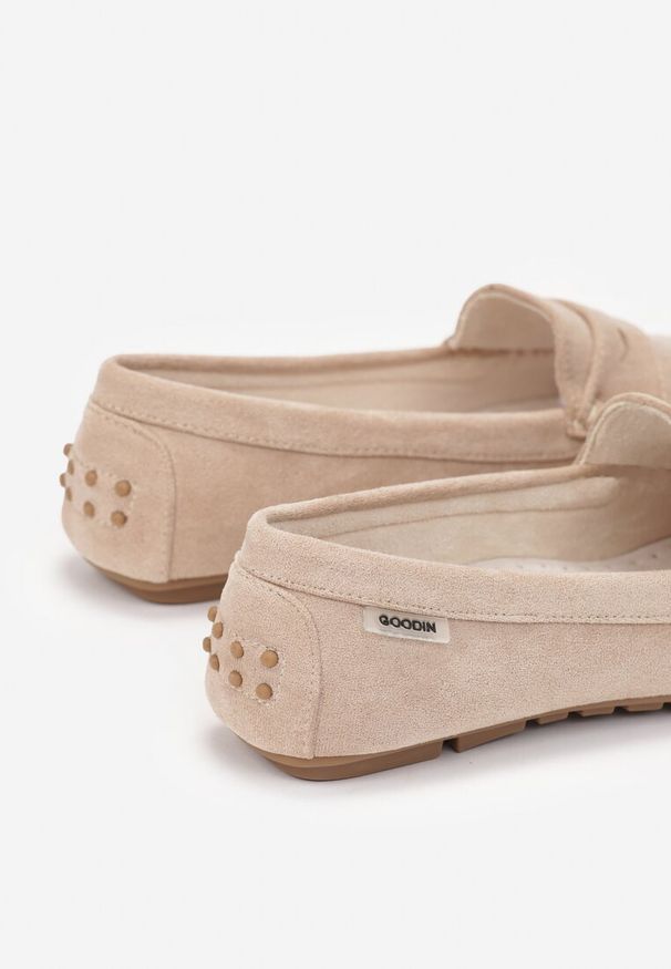 Born2be - Beżowe Mokasyny Euthophai. Okazja: na co dzień. Kolor: beżowy. Materiał: skóra. Szerokość cholewki: normalna. Wzór: aplikacja. Styl: casual