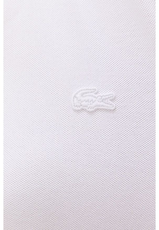 Lacoste - EF5473. Kolor: biały. Materiał: dzianina, materiał. Długość rękawa: krótki rękaw. Wzór: gładki. Typ sukienki: dopasowane
