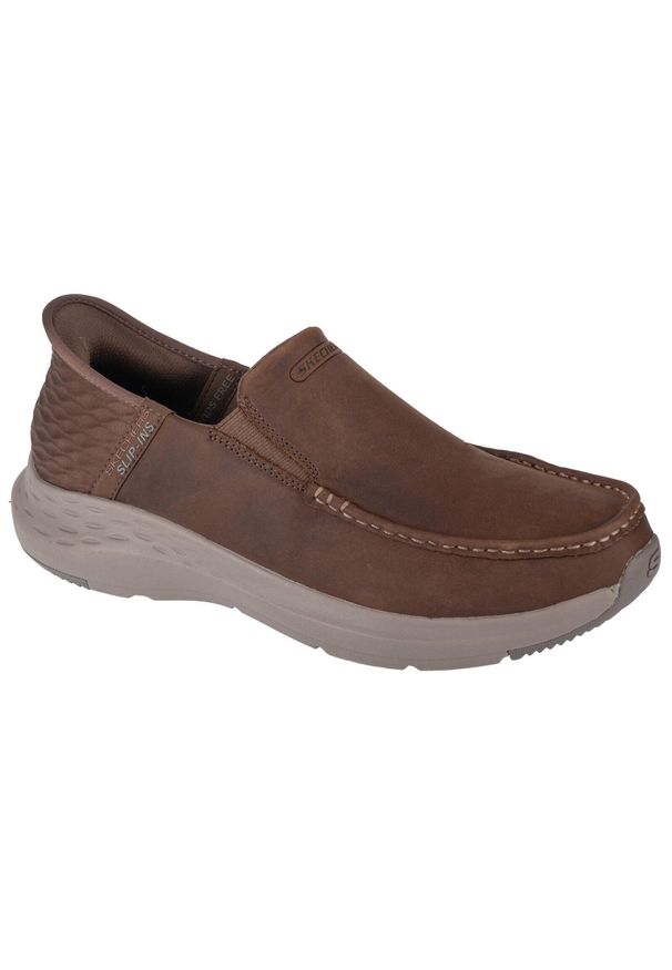 skechers - Buty do chodzenia męskie Skechers Parson Oswin. Zapięcie: bez zapięcia. Kolor: brązowy. Materiał: skóra, materiał. Szerokość cholewki: normalna. Sport: turystyka piesza