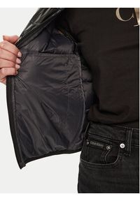 Calvin Klein Jeans Kurtka puchowa J20J224698 Czarny Regular Fit. Kolor: czarny. Materiał: syntetyk #6