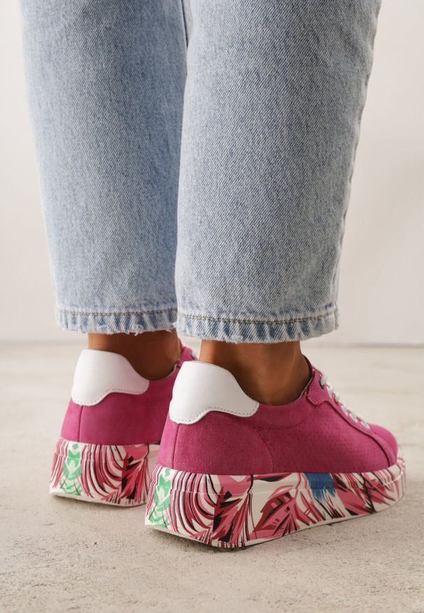 Born2be - Fuksjowe Sneakersy ze Skóry Naturalnej z Perforacją i Motywem Piór Riosinda. Okazja: do pracy, na co dzień. Kolor: różowy. Materiał: skóra