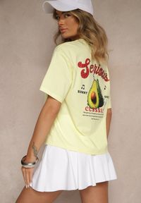 Renee - Żółty T-shirt z Bawełną ze Wzorem Awokado Tilannia. Okazja: na co dzień. Kolor: żółty. Materiał: bawełna. Styl: casual