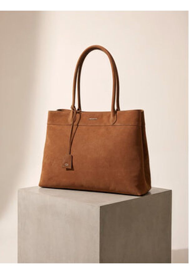 Gino Rossi Torebka EO-LOLA-LA513-114-1 Brązowy. Kolor: brązowy. Materiał: zamszowe, skórzane