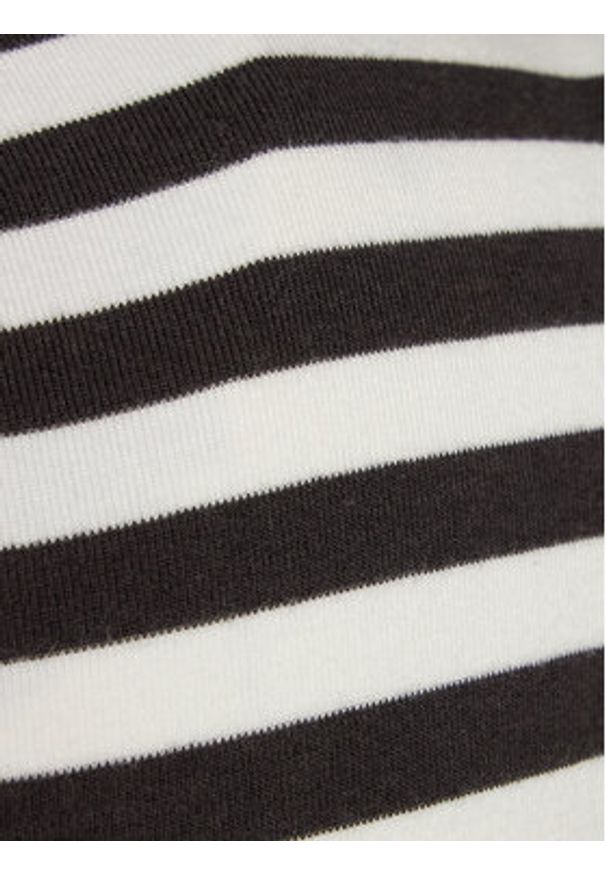 GAP - Gap T-Shirt 540735-03 Czarny Regular Fit. Kolor: czarny. Materiał: bawełna