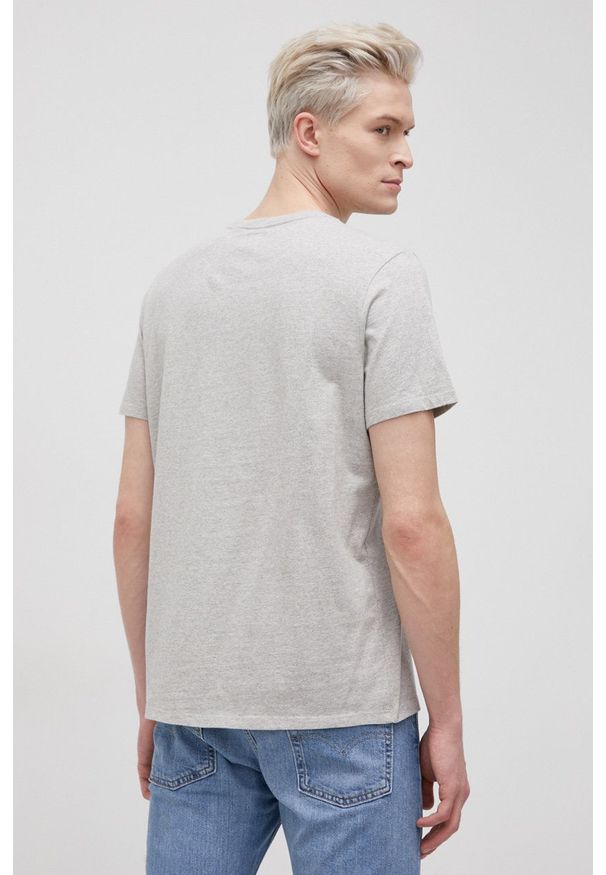 Levi's® - Levi's T-shirt bawełniany kolor szary melanżowy. Okazja: na spotkanie biznesowe, na co dzień. Kolor: szary. Materiał: bawełna. Wzór: melanż. Styl: casual, biznesowy