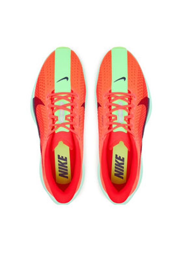 Nike Buty do biegania Pegasus Plus FQ7262 600 Pomarańczowy. Kolor: pomarańczowy. Materiał: materiał, mesh