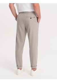 Ombre Clothing - Spodnie męskie w kratkę z gumką w pasie - jasnoszare V1 OM-PACP-0122 - XXL. Kolor: szary. Materiał: poliester, elastan. Wzór: kratka #4