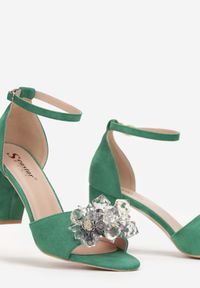 Renee - Zielone Sandały na Słupku z Imitacji Zamszu z Ozdobnym Paskiem z Kryształkami Millera. Zapięcie: pasek. Kolor: zielony. Materiał: zamsz. Obcas: na słupku #2