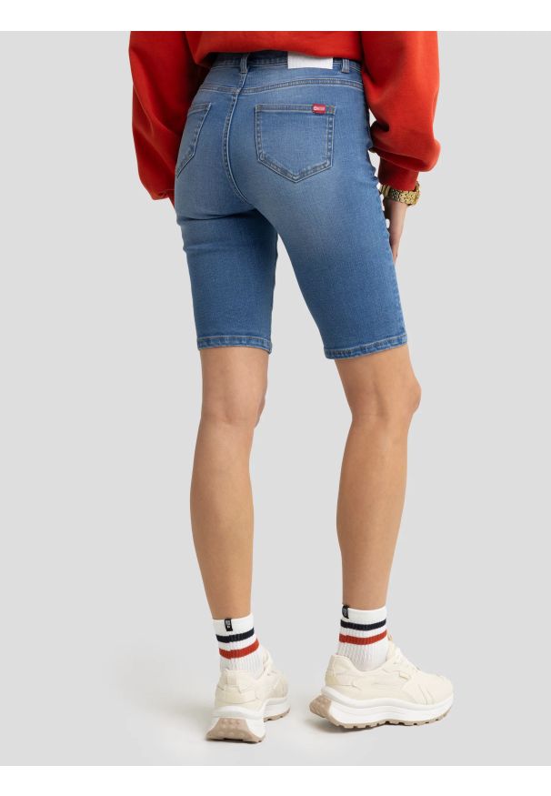Big-Star - Szorty damskie jeansowe niebieskie Shira 281. Kolor: niebieski. Materiał: jeans. Styl: elegancki, klasyczny