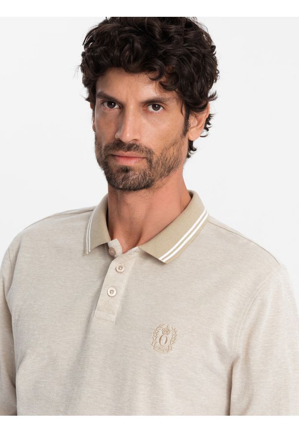 Ombre Clothing - Melanżowy męski polo longsleeve z haftem – piaskowy melanż V4. Okazja: na co dzień. Typ kołnierza: polo. Materiał: bawełna, dzianina. Długość rękawa: długi rękaw. Długość: długie. Wzór: melanż, haft. Styl: klasyczny, sportowy, casual