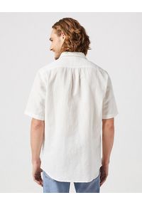 Wrangler - WRANGLER SS 1 PKT SHIRT MĘSKA KOSZULA ELEGANCKA WORN WHITE 112352187 W5K0016804. Styl: elegancki #4