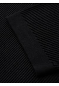 Ombre Clothing - T-shirt męski dzianinowy z guzikami przy dekolcie – czarny V2. Okazja: na co dzień. Kolor: czarny. Materiał: dzianina. Wzór: paski. Styl: casual, elegancki #3