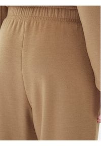 Weekend Max Mara Spodnie dzianinowe Sponda 2525786022 Beżowy Straight Fit. Kolor: beżowy. Materiał: syntetyk